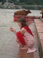 Lisa on the bank of the Ganges in Rishikesh